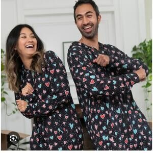 MeUndies Hearts Novelty Hooded Jogger One Piece Lounge Pajamas Unisex XL / 2XL